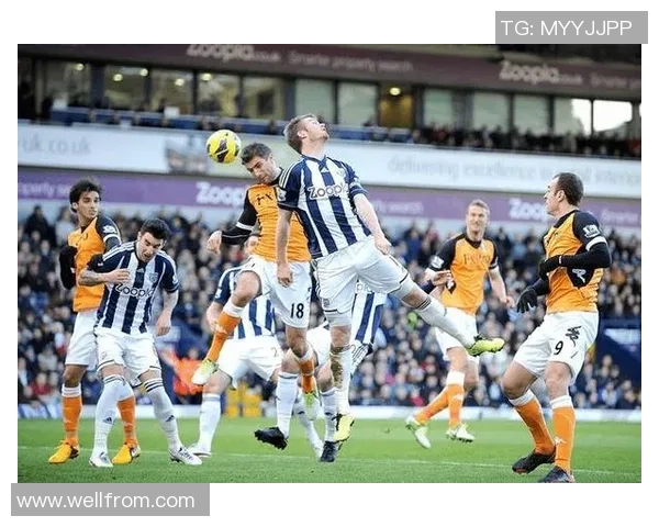 曼城与诺维奇精彩对决集锦回顾展现足球魅力与激情瞬间 曼城与诺维奇精彩对决集锦回顾展现足球魅力与激情瞬间